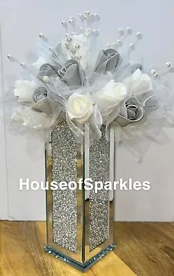 £39.99 • Buy Crushed Diamond Silver Crystal  Mirror Vase With Grey & White Rosey Flowers ✨