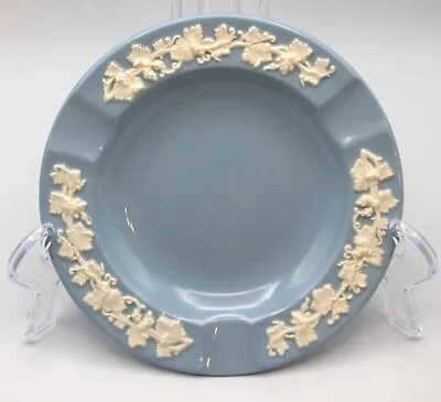 $12.50 • Buy Vintage Wedgwood Of STRURIA & BARIASTON Blue Embossed Queen's Ware Ashtray