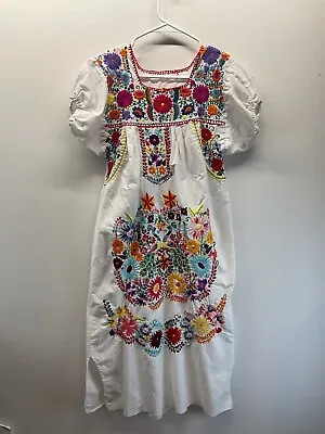 Mexican White Hand Made Ethnic Oaxacan Embroidered PATIO Dress MED. • £44.39