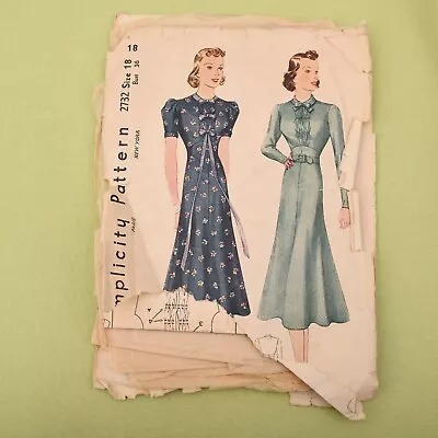 Vintage 1930s Simplicity Dress Sewing Pattern - 2732 - Bust 36 - Complete • $11