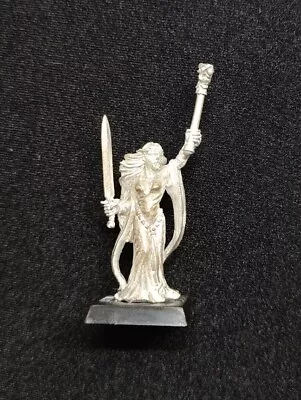 Warhammer Bretonnian Sorceress Mordheim Wizard | Metal OOP Oldhammer  • $42.57