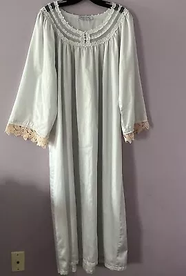 Vintage CHRISTIAN DIOR Womens L Off White Satin Lace Lounge Wear Nightgown • $25