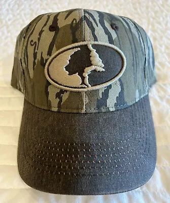 Mossy Oak Bottom Lands Camo Lightweight Adjustable Snap Closure Baseball Hat • $23