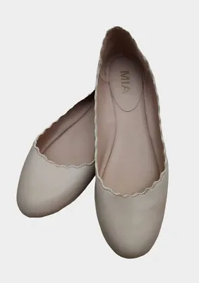 MIA Nude Tan Ballerina Ballet Flats Round Toe Shoes Women's Sz 8 Slightly Worn • $10