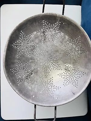 9  Vintage 100% Aluminum 7 Star Colander 3 Footed Strainer Sifter Pasta Drainer • $10