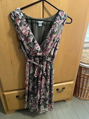 Maternity XL Sleeveless Dress Chiffon Floral Green Peach With Ruffle Motherhood • $15.99