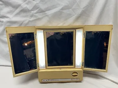 Vintage Clairol True To Light Model LM-8 Lit Makeup Mirror • $29.99