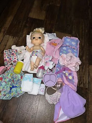 Lot 13 Baby Alive Hasbro Doll Blonde Hair Brown Extras Clothes Play Set Diapers! • $19.99