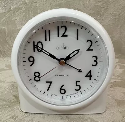 Acctim Smartlite Silent Sweep Analogue Alarm Clock White - 15982 • £12.99