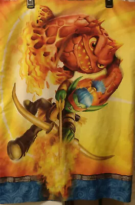 Skylanders Giants Reversible Standard Pillowcase Euc • $9.99