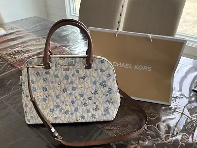 NEW MICHAEL KORS Cindy Large Dome Satchel MK Signature Logo Floral • $89