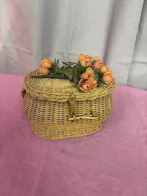 Vintage 1960s Flower Basket Purse Wicker Kitschy • $15.99