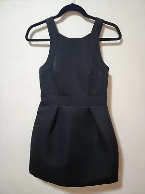 Kate Spade New York Size 0 AUS 4 Black Bow Back Short Pleat Structured Dress LBD • $60
