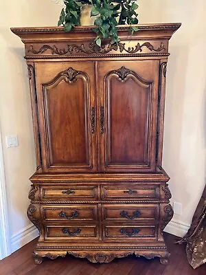 🦦 Vintage OLd WorLd ThoMasViLLe Traditional Wood Armoire Hutch DreSSER • $1799