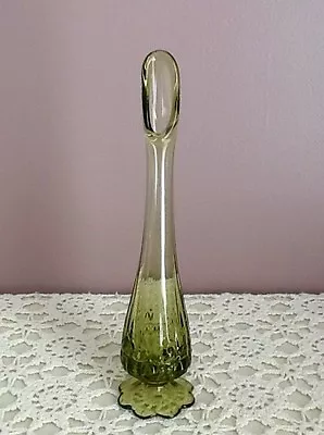 Mid Century Modern Art Glass Vase Rose Pattern Fluted Base Green Fall Decor • $22.99