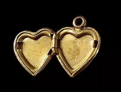 Vintage 10k Gold Filled Heart Locket • $25