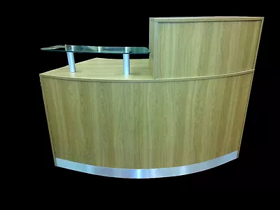 £575 • Buy Reception Desk Oak Curved Glass Unit Aluminium Plinth Hotel Beauty Salon Gym