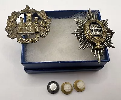 The Essex Regiment Cap Badge & Worcestershire Reg Firm Honi Soit Qui Mal Y Pense • £22