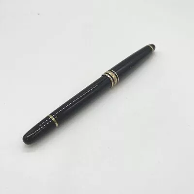 Montblanc Meisterstuck 4810 14k 4810 585 Black Fountain Pen • $150