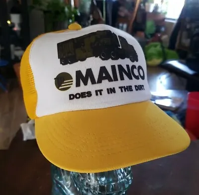 MAINCO  Does It In The Dirt  Vintage Yellow Oilfield Hat D4 • $4.04