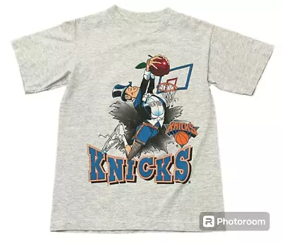 NEW ARRIVAL! New York Knicks NBA Vintage Basketball T-Shirt • $28.99