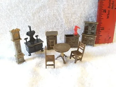 8 Pc Vintage Dollhouse Miniature Fiber Craft Mini Plastic  Furniture • $15.99