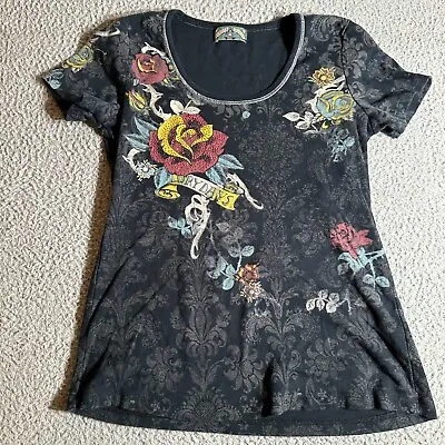 Vanilla Sugar Short Sleeve Women T-shirt Top Size Small Flowers Design • $17.37