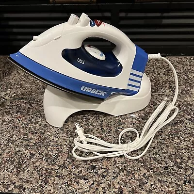 VTG Oreck Cord Cordless Steam Iron Blue JP8100CB With Charging Base Works BB21 • $49.99