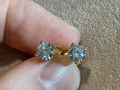 £55 • Buy 1.0 Carat Lab Created Diamond Solitaire Stud Earrings Set In 9k Gold Plated 925