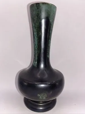 Haeger Pottery Vase. Haeger Pottery Vase Gun Metal Green Drip Glaze H-498 • $10