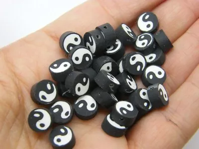 30 Yin Yang Good Evil Beads Black White Polymer Clay I99 - SALE 50% OFF • £1.15