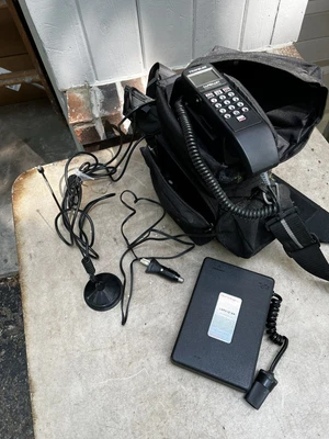 $24.99 • Buy Mobile Car Phone Bag Cell Carry Case Vtg Antenna Capehart Traveler
