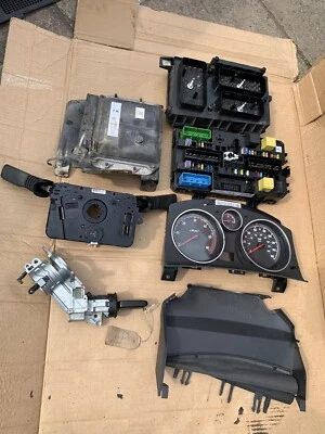 £120 • Buy Vauxhall Zafira B 1.7 Cdti Complete Ecu Kit 98113172 MF 2011-2014