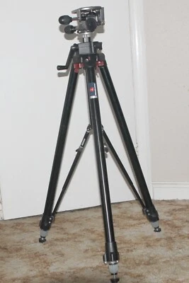 £200 • Buy Manfrotto 058 Professional Tripod With Gitzo G1370M 3 Way Pan Tilt Head