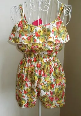 BNWT BOOHOO Vintage 1950s Style Floral Print 100% Cotton Romper Playsuit Size 8 • £21