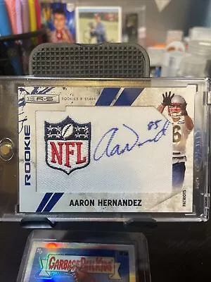 Aaron Hernandez 2010 Rookies & Stars AUTO NFL SHIELD 🛡️ PATCH RC SP 05/20 • $599.99