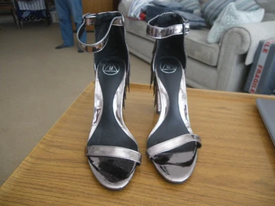 £3 • Buy Missguided Ladies Beautiful Open Toe Chunky Heeled Shoes Tassel Detail 7 New