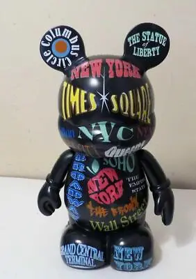 Nyc Exclusive Vinylmation 9  New York New York  Mickey Mouse Figure • $88