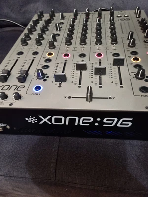 £1550 • Buy *Mint* Allen & Heath Xone 96 Pro DJ Mixer   Analogue 4 Channel DJM 92 