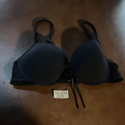 Wacoal 32B  Bra Black Push Up Underwire Back Closure 75627 Petite #1692 • $19.79