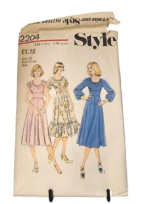 Style Sewing Pattern 70s Dress Mid Centuary Modern Different Lengths Bust 97 • £3