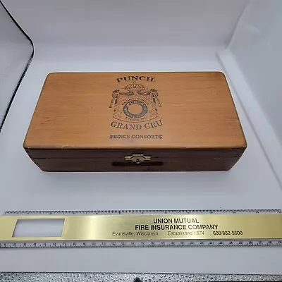$20 • Buy Vintage Empty PUNCH GRAND CRU Punch Prince Consorts Wooden Cigar Box