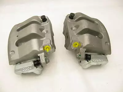 NEW UNBOXED OEM Ford Front Brake Calipers PAIR For 2011-2014 Ford Mustang • $134.96