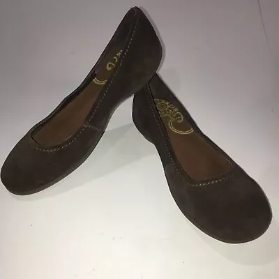 Merrell Avesso Espresso Suede  Ballet Flats Women's Size 7 • $30