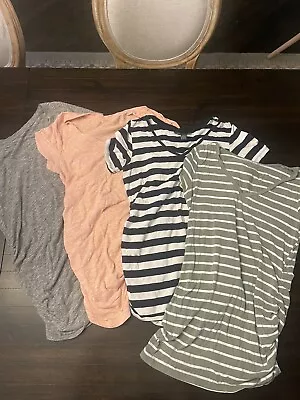 Lot Of 4 Maternity Tops  4 Shirts • $18