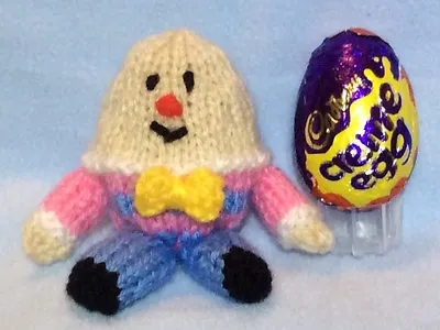 KNITTING PATTERN  - Humpty Dumpty Easter Chocolate Cover Fits Creme Egg • £3.25