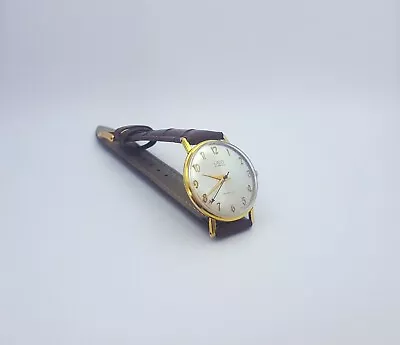 UNO Vintage Men's Watch. Swiss Made. Gold Plated. Running Keeping Time. • £54.99