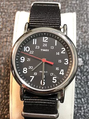 Timex Men’s Indiglo Field Watch 30M Military TimeBlack Dial New Band/Battery W2 • $34.99