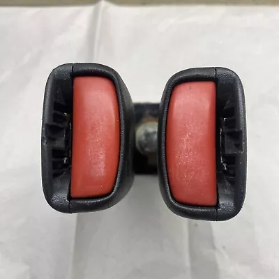 2006 Volvo S40 Rear Passenger Seat Belt Buckle Oem+ • $20