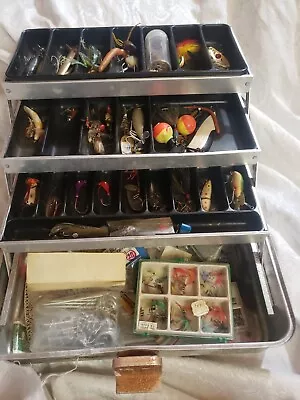 Vintage UMCO 133A Tacklebox With 35+ Vintage Lures • $50